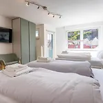 Apartment mit Balkon und Festungsblick